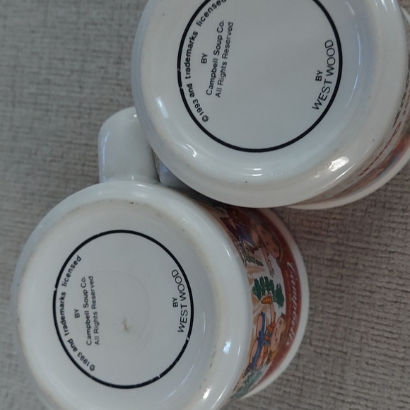 Vintage 1993 Campbell's Soup Mugs - Picture 2 of 5
